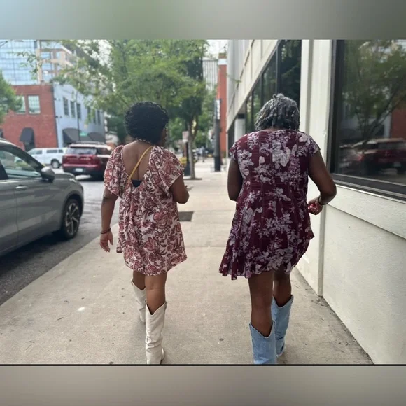 Steve Madden Lassy Fold over Boots - Picture 9 of 9